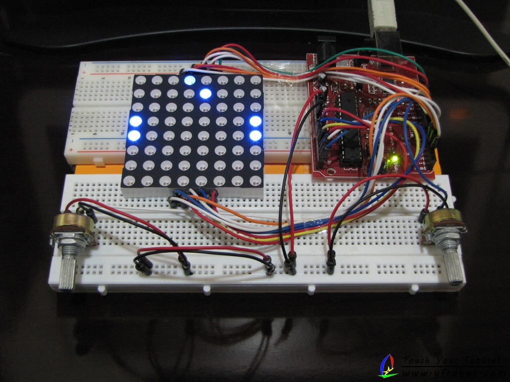 pong-with-8x8-led-matrix-on-arduino-4.jpg